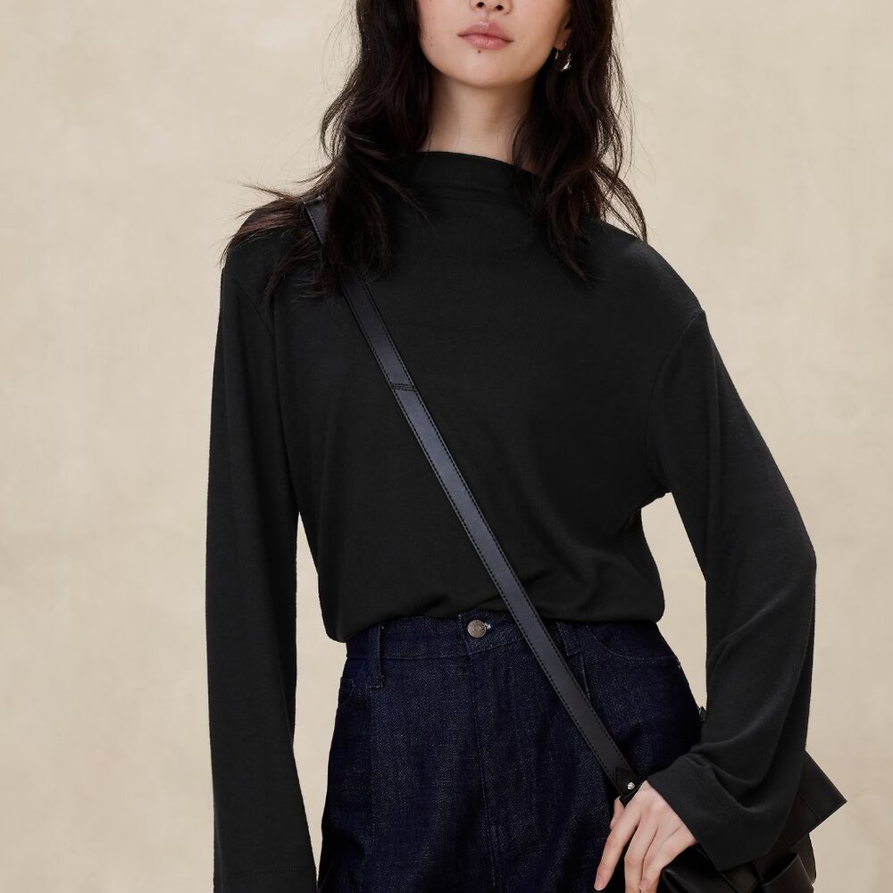 Banana Republic BLACK SOFT LUXE BOXY T-SHIRT/NWT/XS